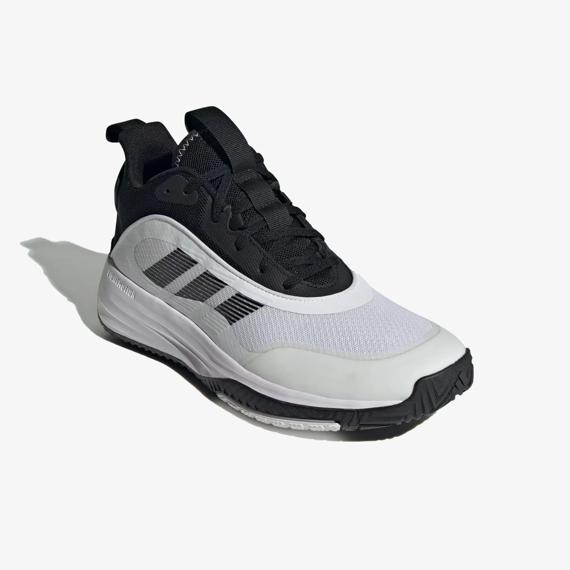 ADIDAS | OWN THE GAME 3 { CLOUD WHITE/CORE BLACK