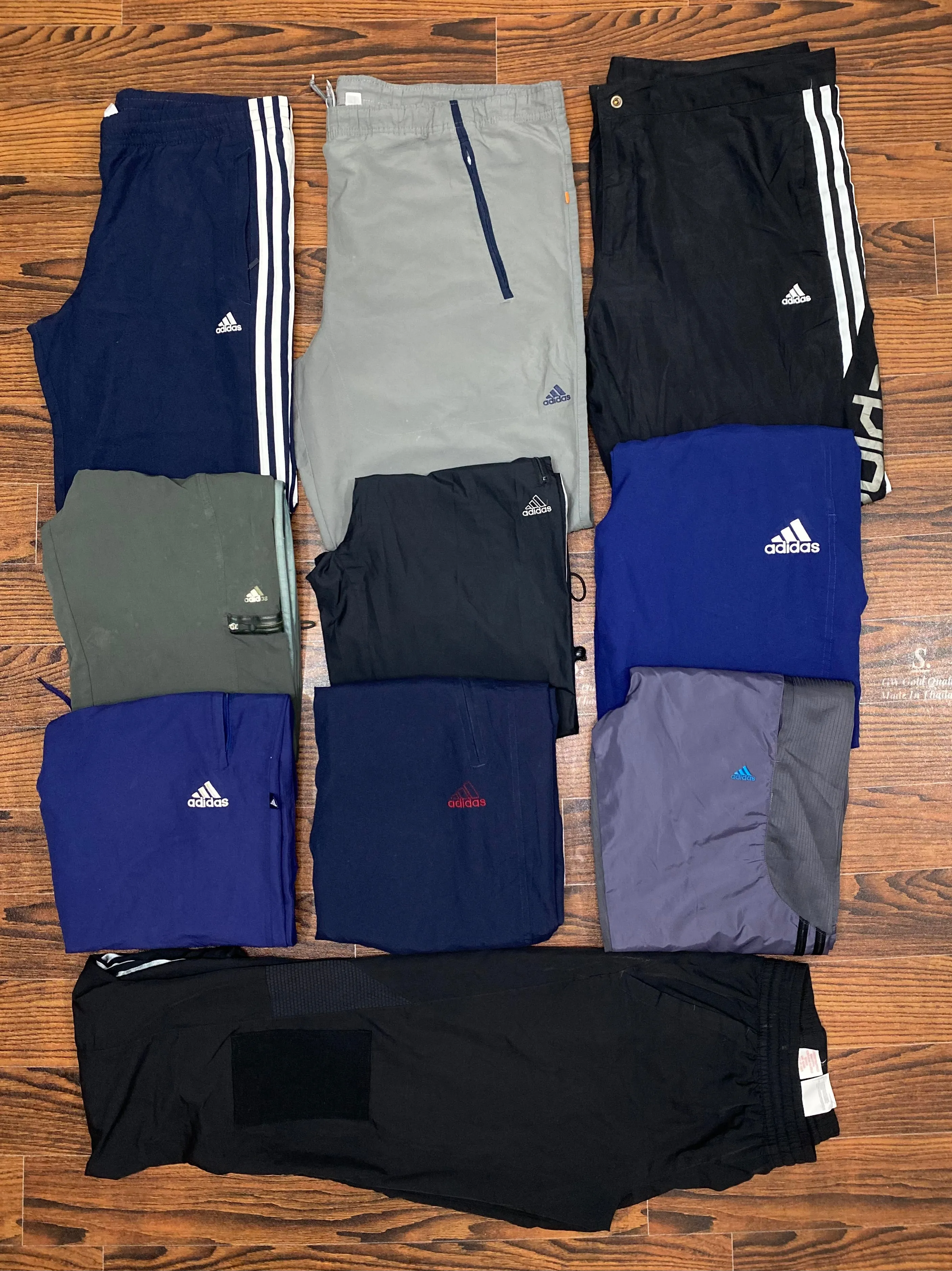 Adidas track pants 10 pices