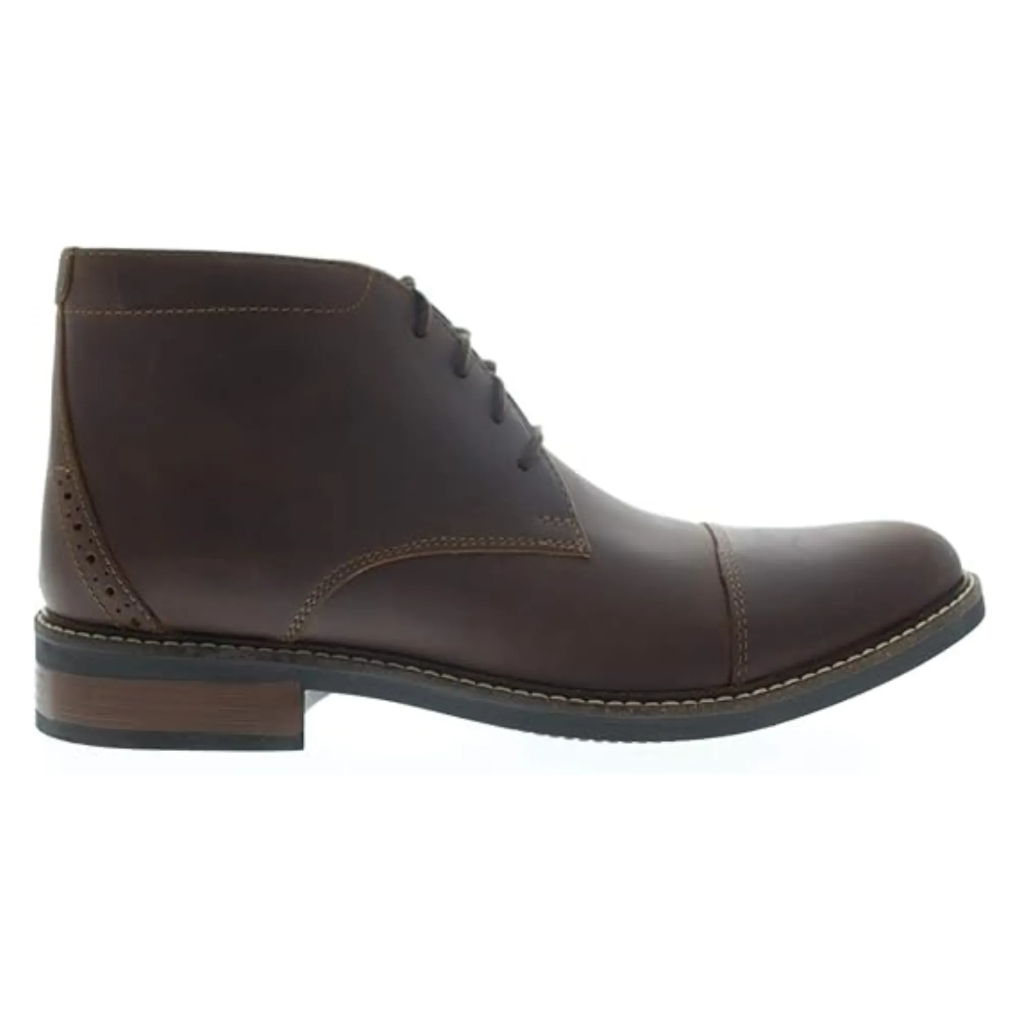 Clarks Maxton Men's Mid Brown Chukkas Boots