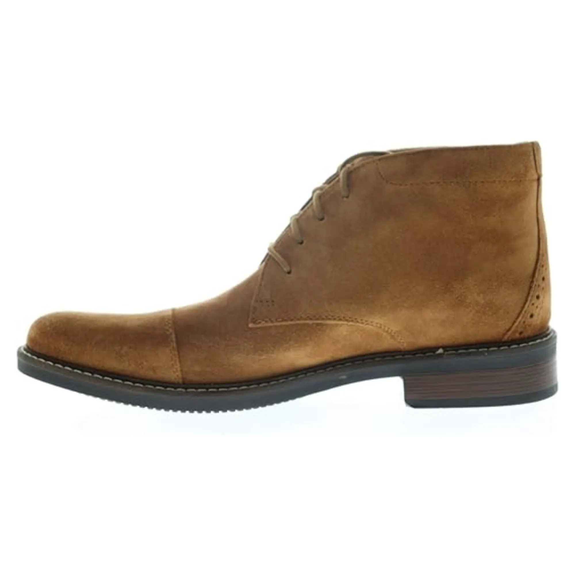 Clarks Maxton Men's Mid Brown Chukkas Boots