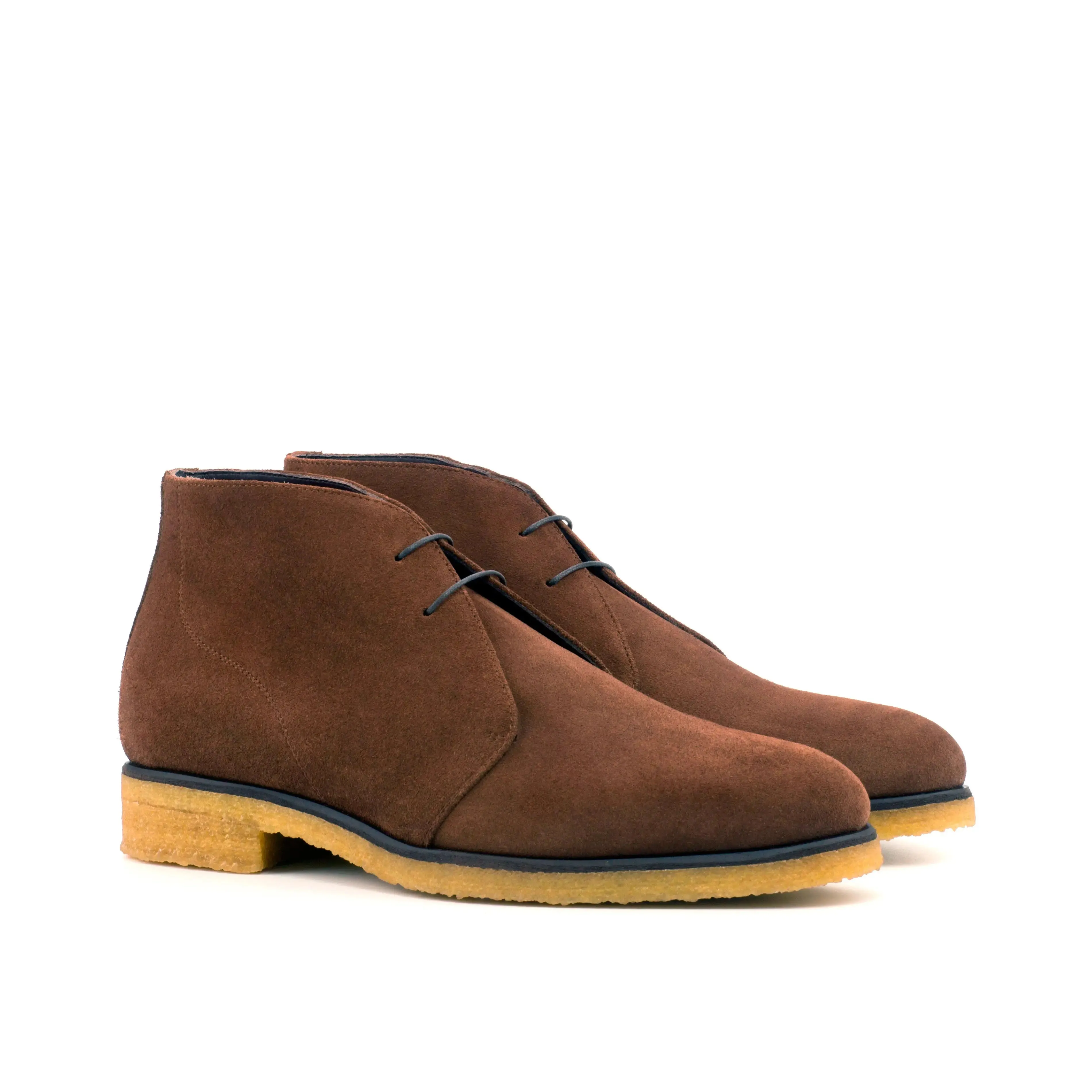 DapperFam Vivace in Med Brown Men's Lux Suede Chukka