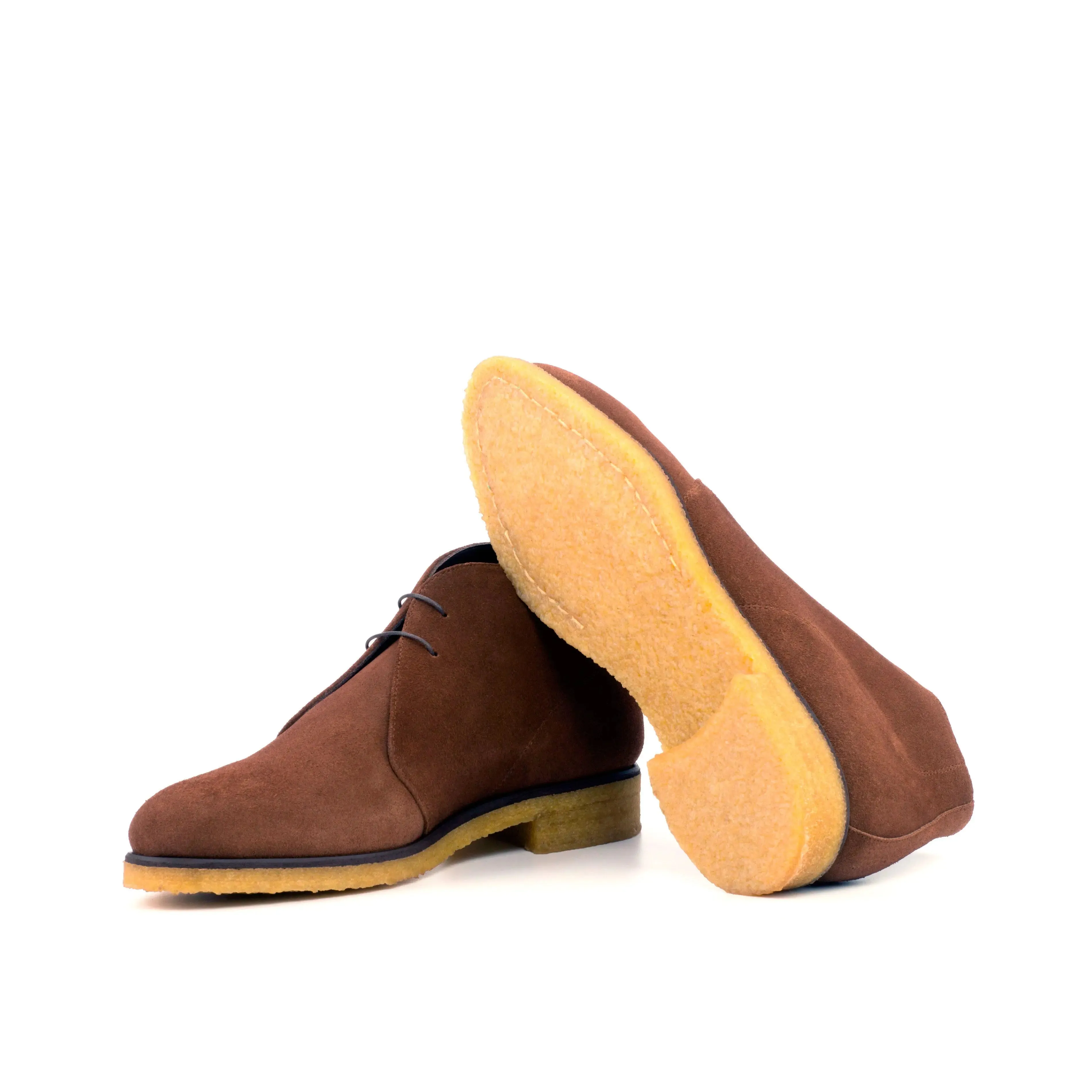 DapperFam Vivace in Med Brown Men's Lux Suede Chukka