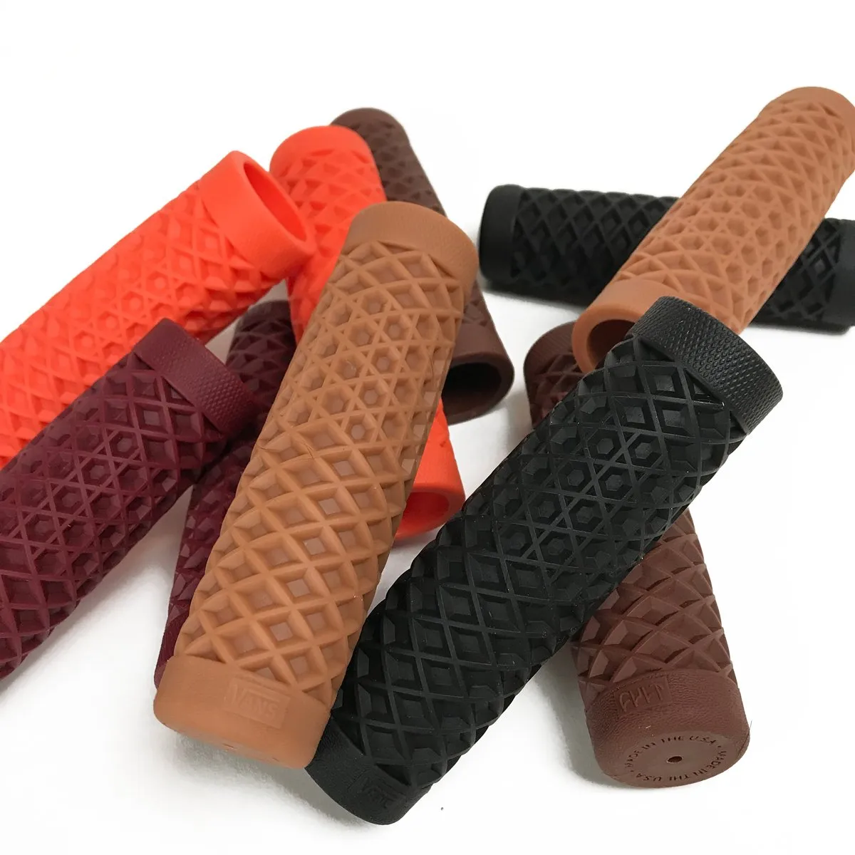 Vans   Cult Motorcycle Grips - 1" Gum Rubber