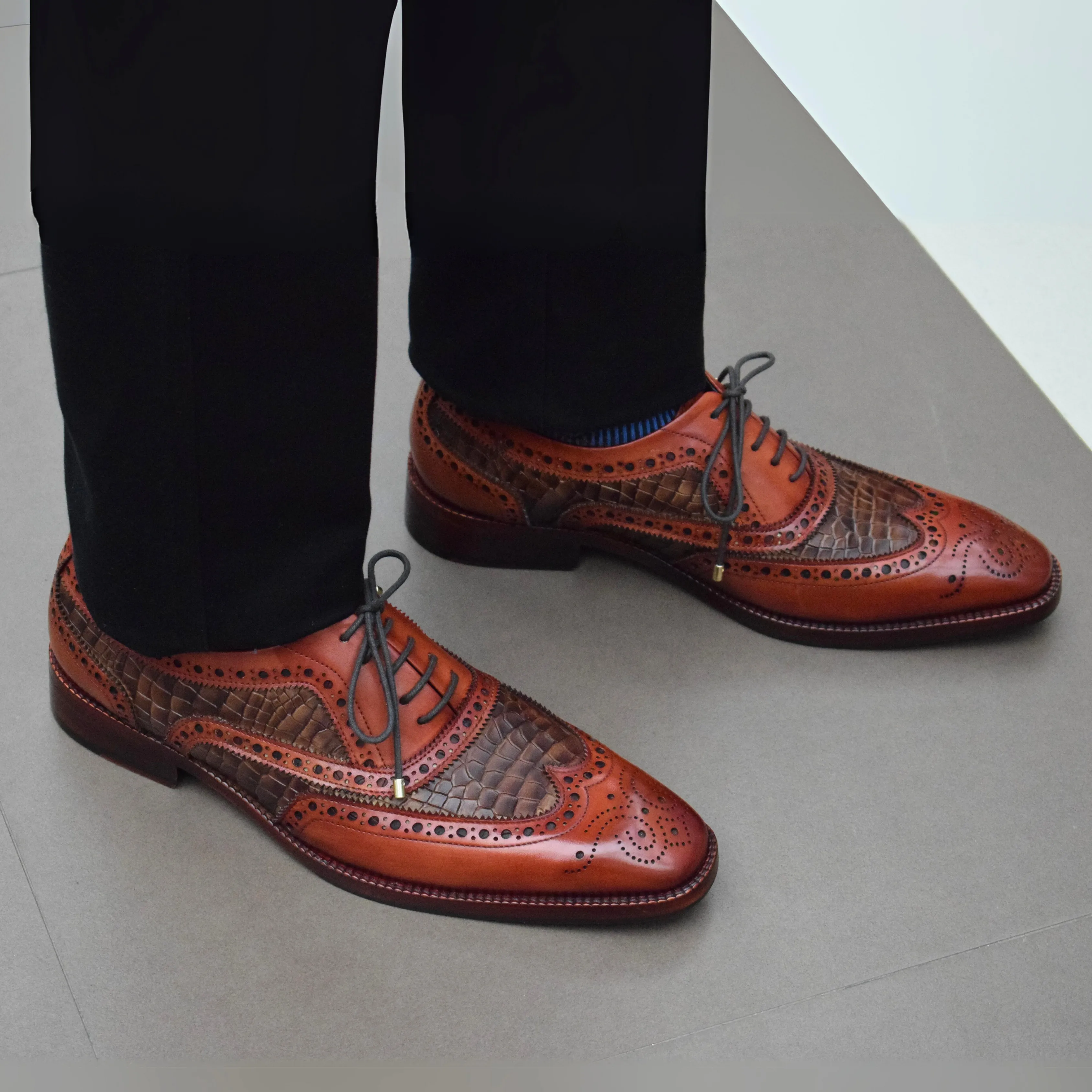 Wingtip Brogue Oxford- Croc Cognac