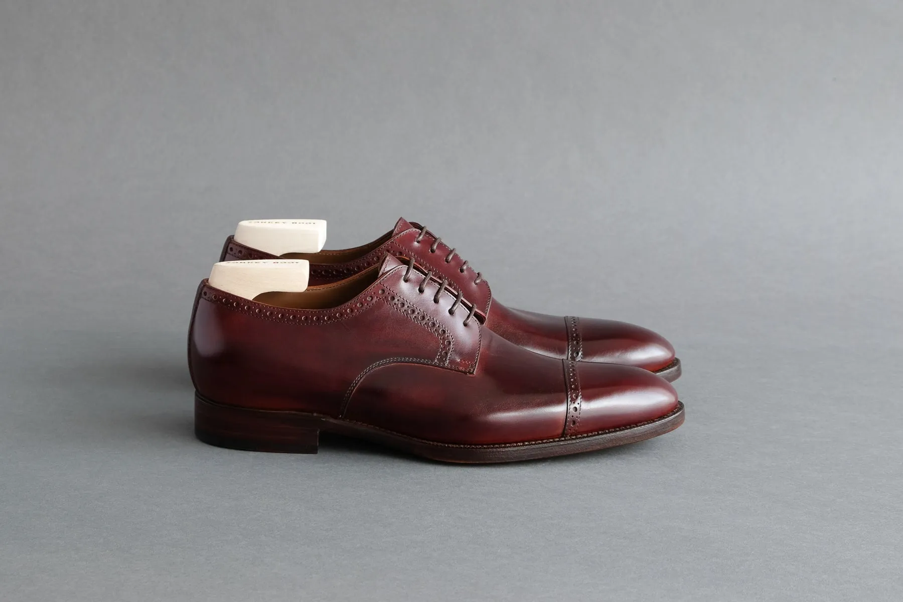 ZeroFiveThree.Oxblood Toe-Cap Derby Shoes from Bavarian Calf